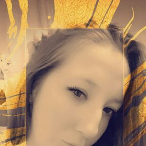 Meet your Posher, Kendra